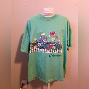 Vibrant Quebec le coin du tresor tee